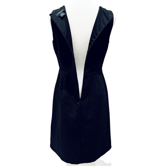 Liz Claiborne Black Floral Jacquard Fit & Flare Sleeveless Dress (2) - Picture 12 of 15